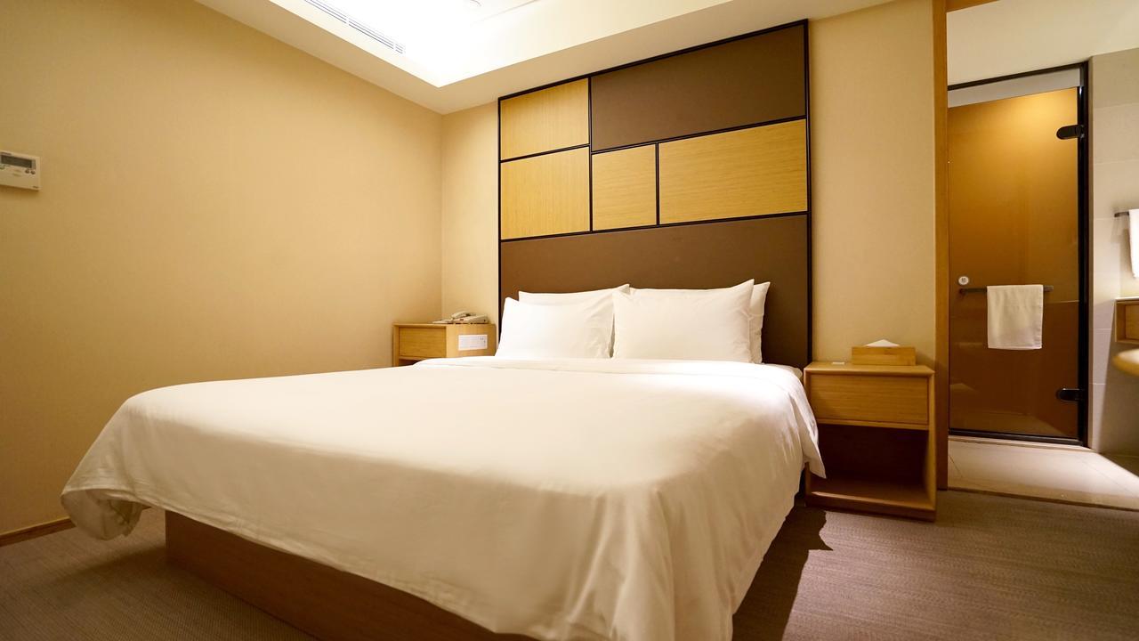 Ji Hotel Tianjin Shiyijing Road Buitenkant foto
